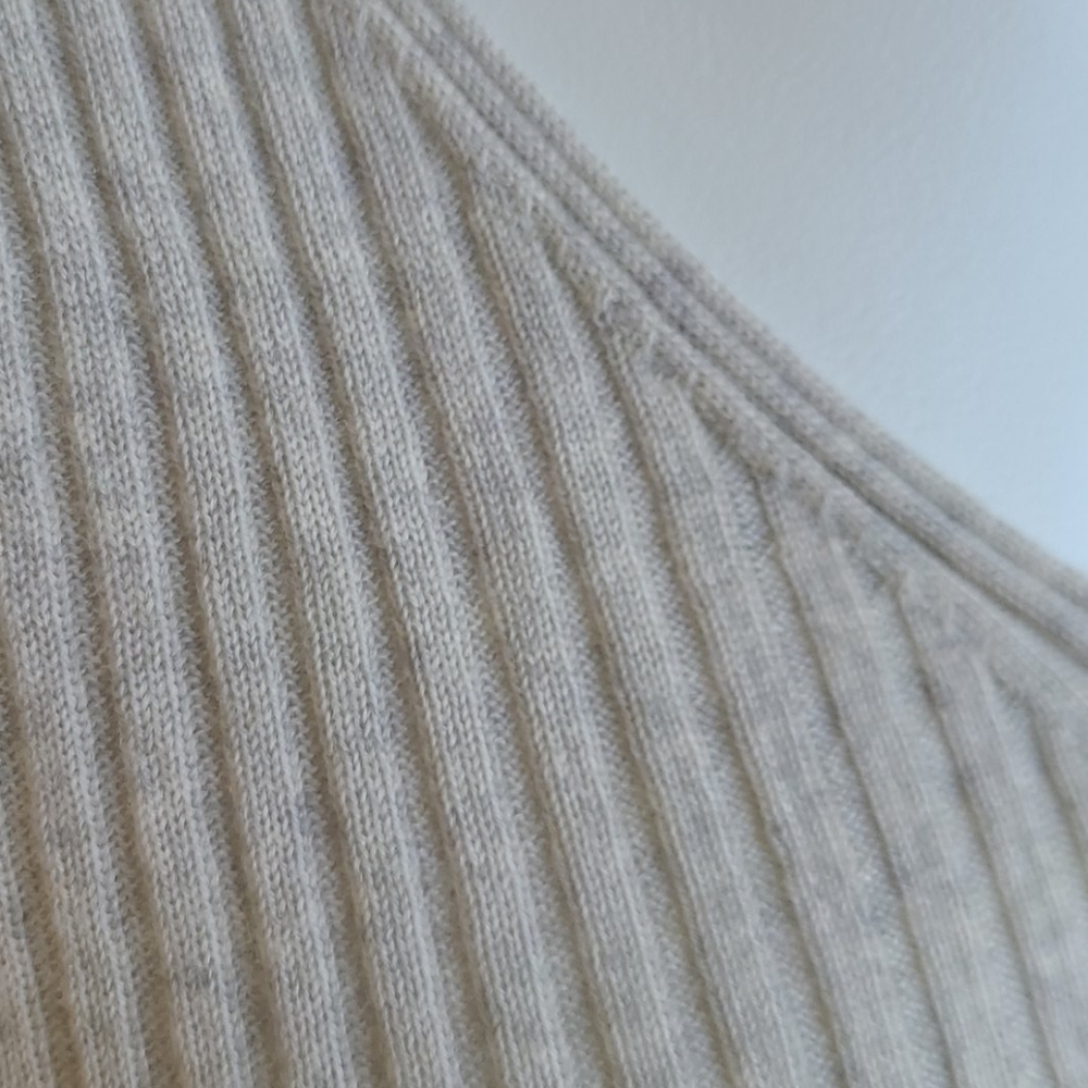 Ann Taylor Loft Light Grey Top - M - Picture 2 of 5